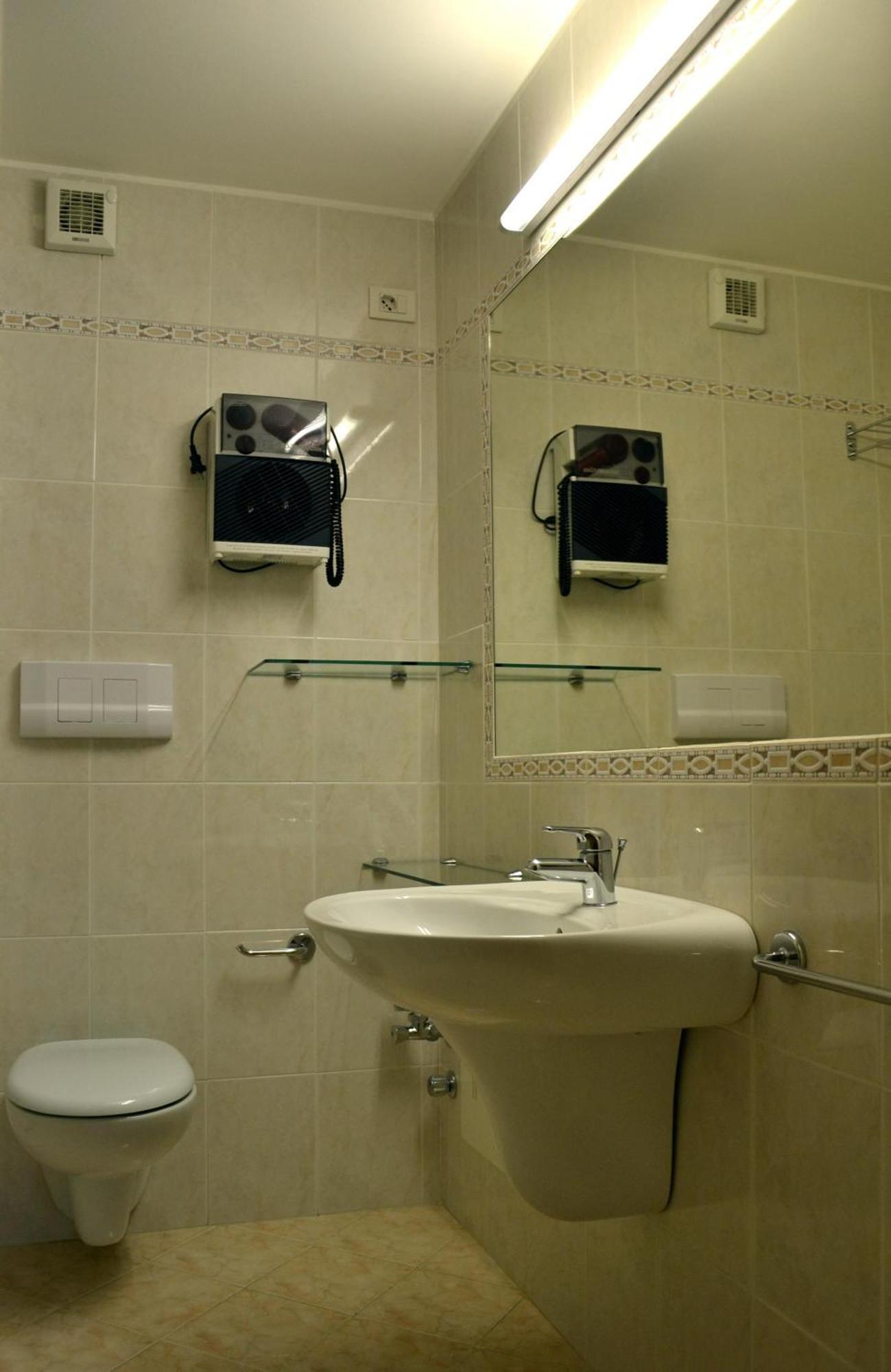 Residence San Luigi Limone sul Garda Eksteriør bilde