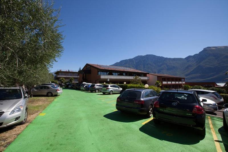 Residence San Luigi Limone sul Garda Eksteriør bilde