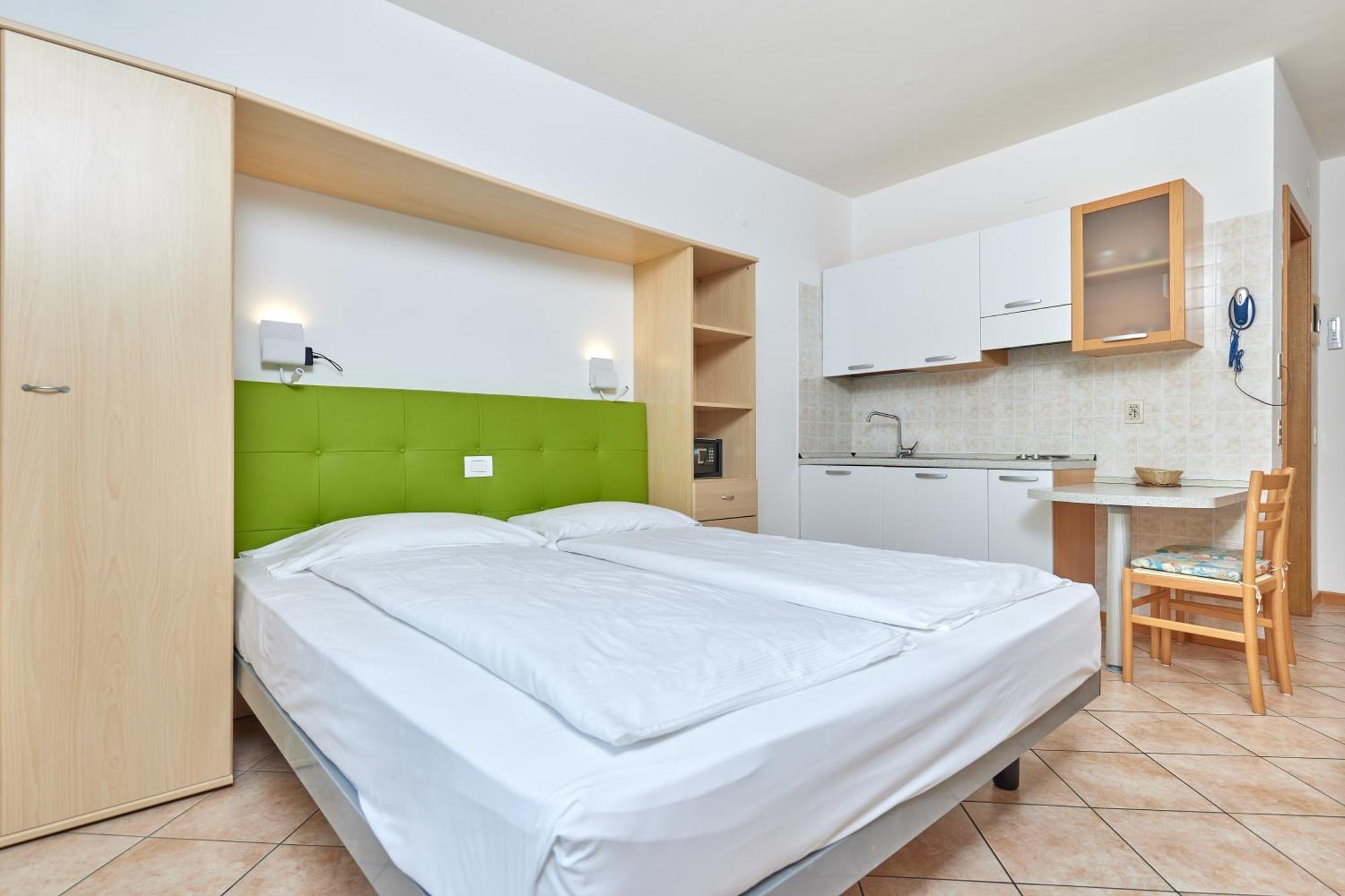 Residence San Luigi Limone sul Garda Eksteriør bilde