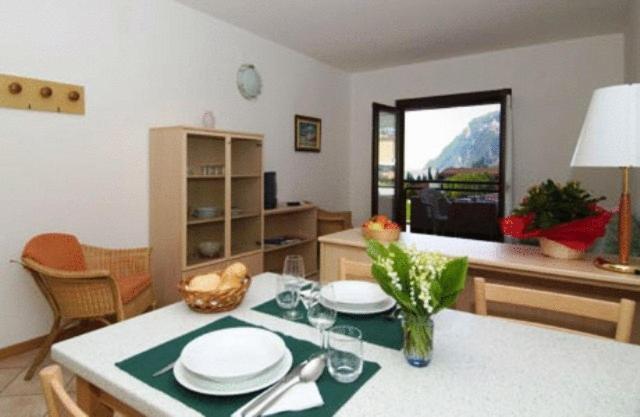 Residence San Luigi Limone sul Garda Eksteriør bilde